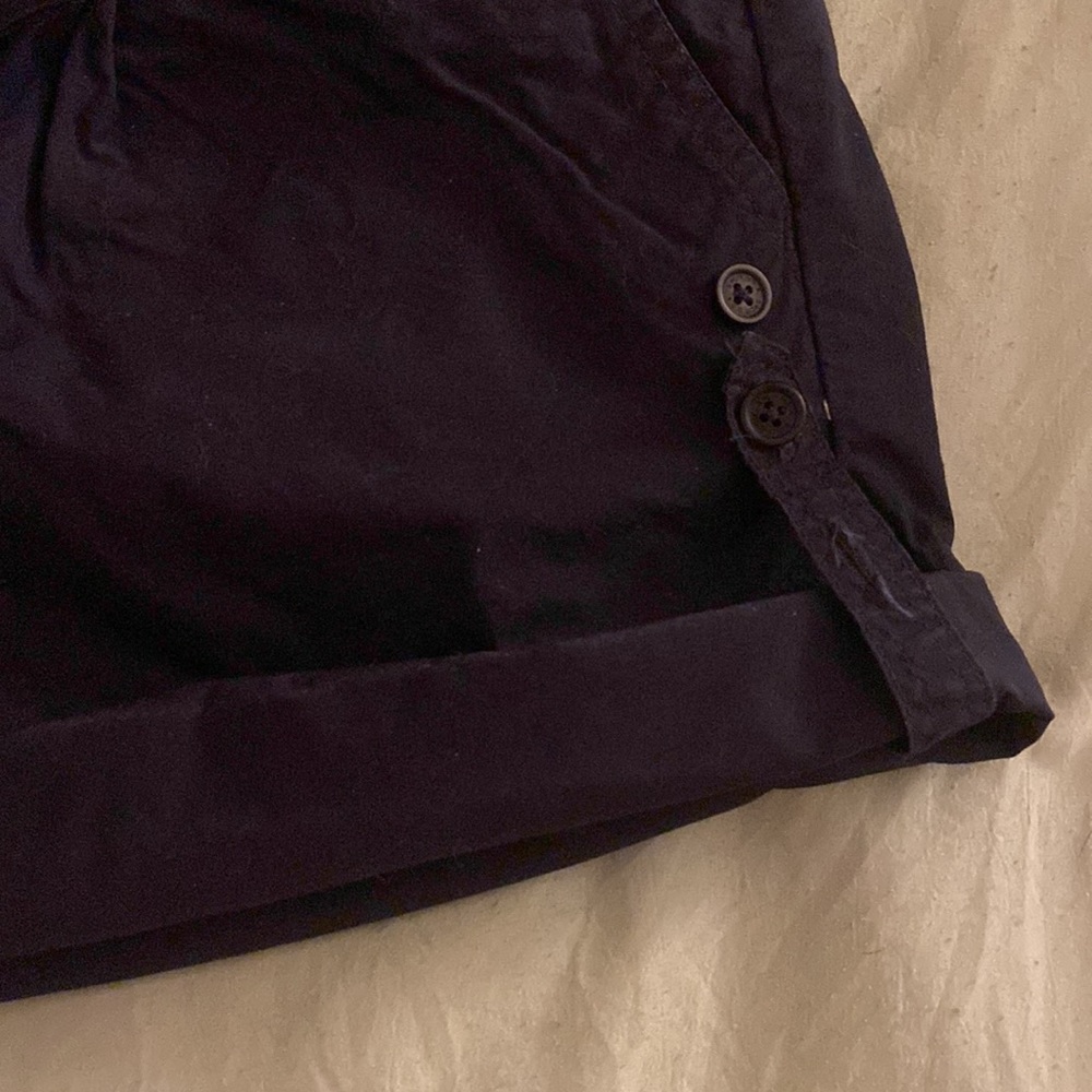 Split cuffable shorts - Picture 3 of 6